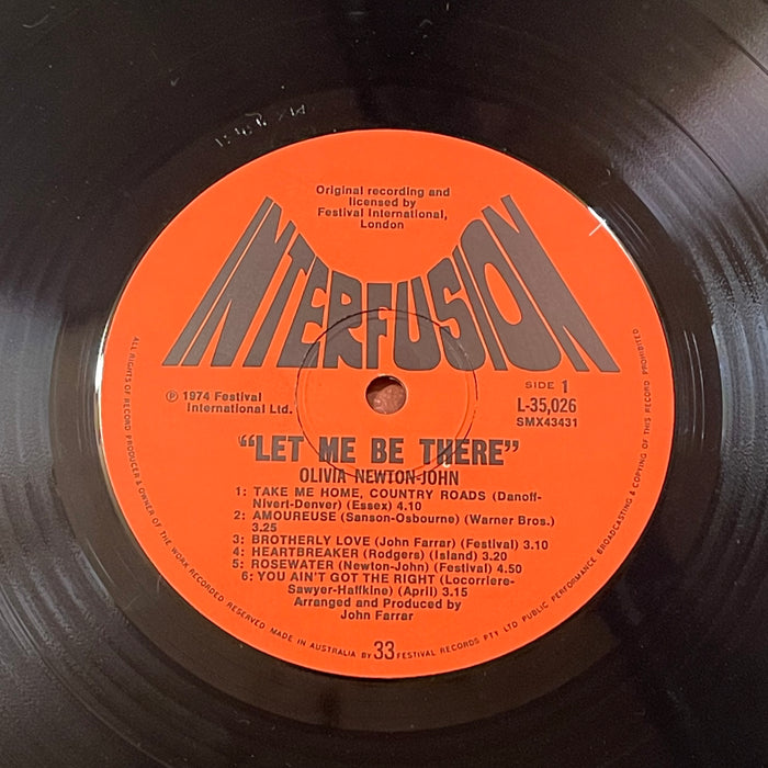 Olivia Newton-John - Let Me Be There (Vinyl LP)