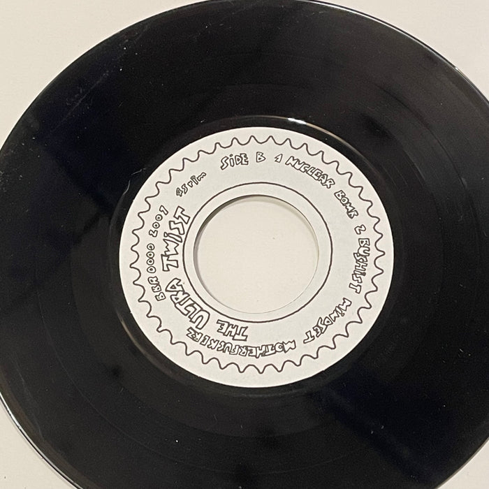 The Ultra Twist - No Beer No Fun (7" Vinyl)