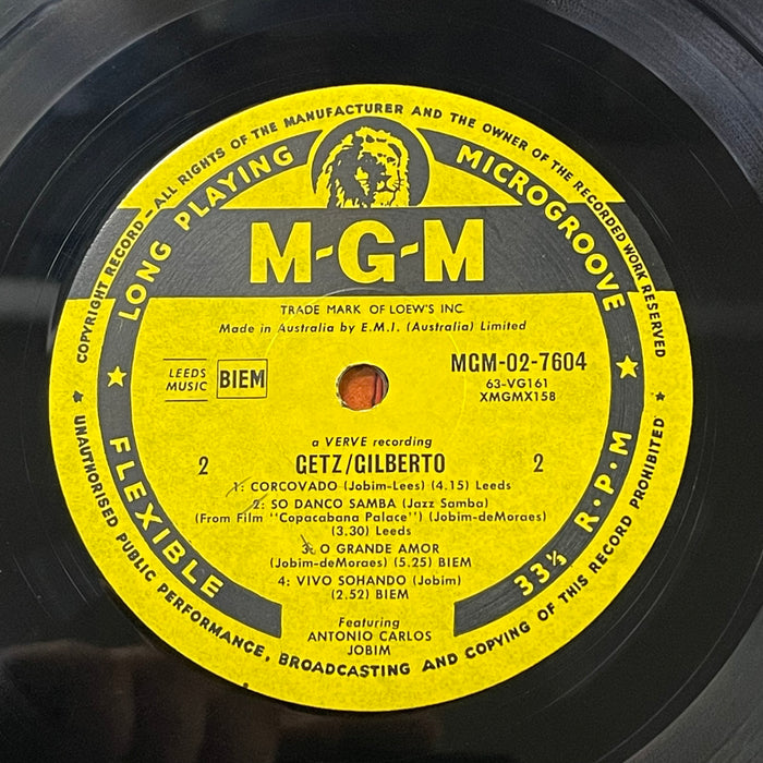 Stan Getz / João Gilberto Featuring Antonio Carlos Jobim - Getz / Gilberto (Vinyl LP)