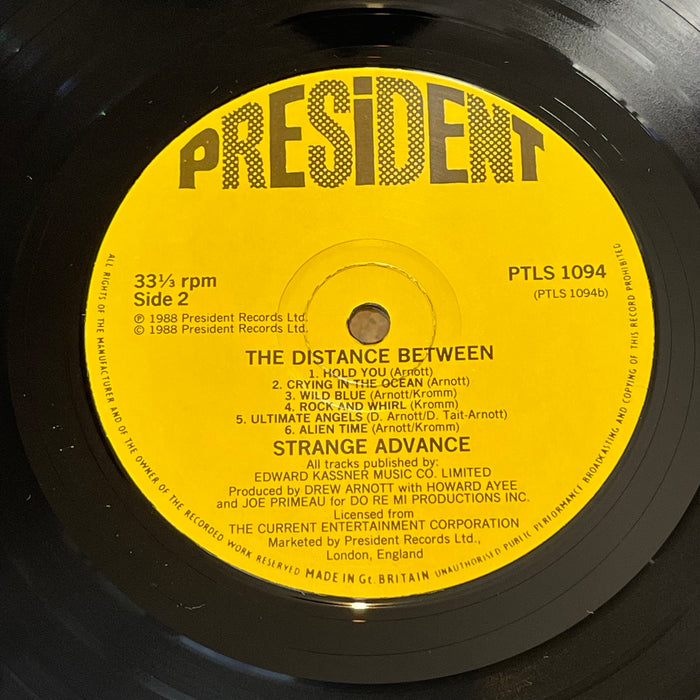 Strange Advance - The Distance Between (Vinyl LP)